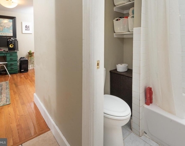 2165 E Susquehanna Avenue - Photo Thumbnail 16