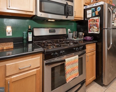 2165 E Susquehanna Avenue - Photo Thumbnail 6