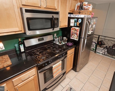 2165 E Susquehanna Avenue - Photo Thumbnail 3