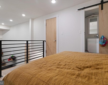 1238 E Montgomery Avenue - Photo Thumbnail 7