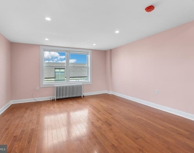 1440 W Porter Street - Photo Thumbnail 4