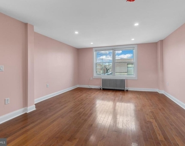 1440 W Porter Street - Photo Thumbnail 2