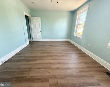 1201 Arch Street - Photo Thumbnail 9