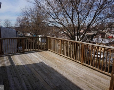 535 Sandy Street - Photo Thumbnail 9