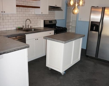 535 Sandy Street - Photo Thumbnail 10