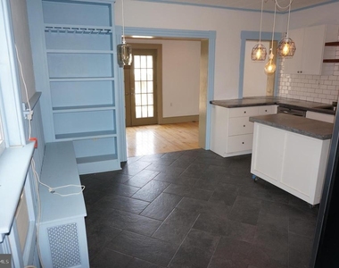 535 Sandy Street - Photo Thumbnail 7