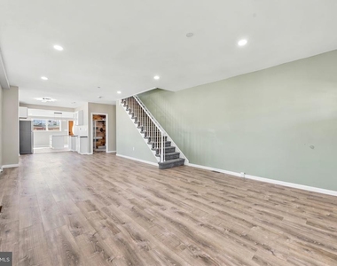 1015 Mcclenahan Terrace - Photo Thumbnail 4