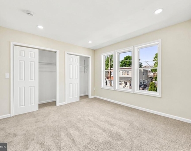1015 Mcclenahan Terrace - Photo Thumbnail 13