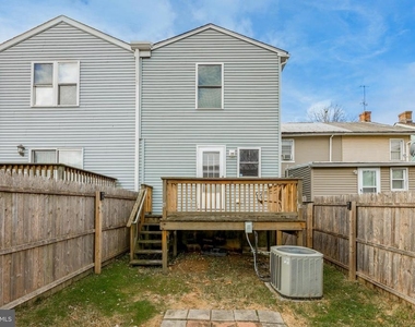 113 S Worthington Street - Photo Thumbnail 2