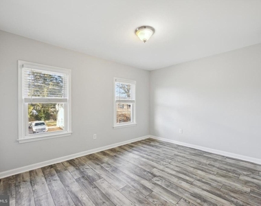 113 S Worthington Street - Photo Thumbnail 6