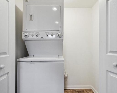 113 S Worthington Street - Photo Thumbnail 12