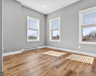 329 S High Street - Photo Thumbnail 16