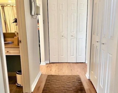 35 Hermitage Drive - Photo Thumbnail 3