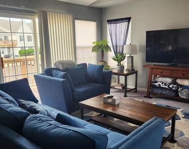 121 Horseshoe Drive - Photo Thumbnail 3