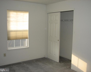 121 Horseshoe Drive - Photo Thumbnail 11