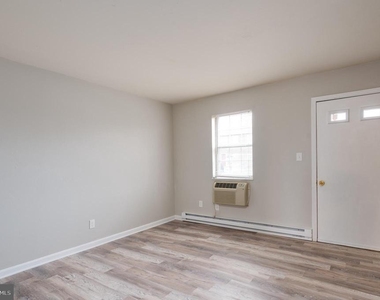 65 North St - Photo Thumbnail 3