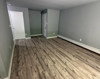 20 Fort Sumpter Road - Photo Thumbnail 6