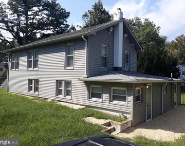 2228 Kennedy Street - Photo Thumbnail 6