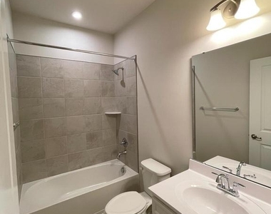 2 Sidney Lane - Photo Thumbnail 15