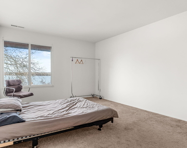730 Cliffs Drive - Photo Thumbnail 16
