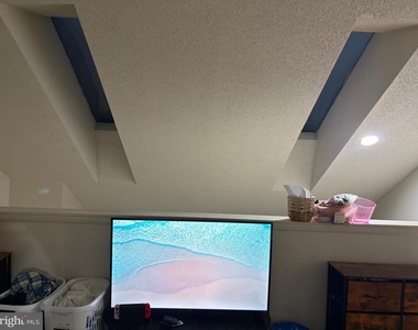 4403b Aberdeen Drive - Photo Thumbnail 14