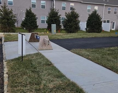 10 Reagan Lane - Photo Thumbnail 23