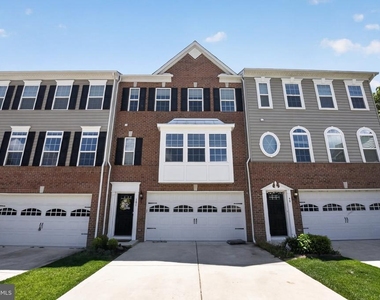 101 Isabelle Court - Photo Thumbnail 1