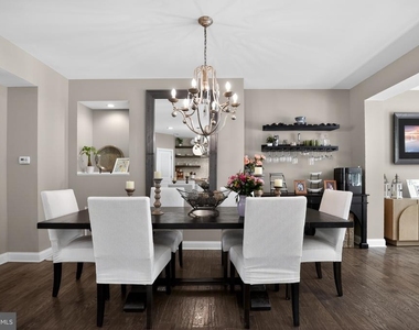101 Isabelle Court - Photo Thumbnail 16