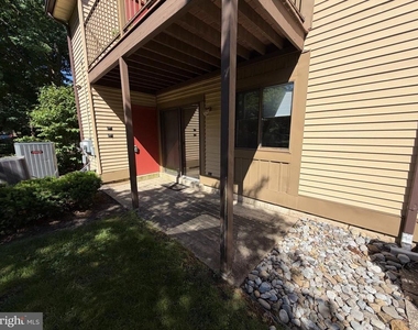 402 Cypress Point Circle - Photo Thumbnail 9