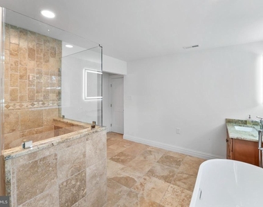 367 Hartford Road - Photo Thumbnail 18