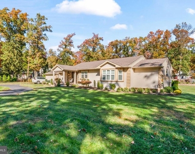 367 Hartford Road - Photo Thumbnail 2