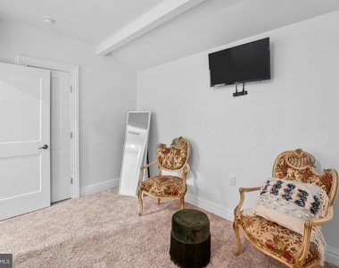 367 Hartford Road - Photo Thumbnail 23