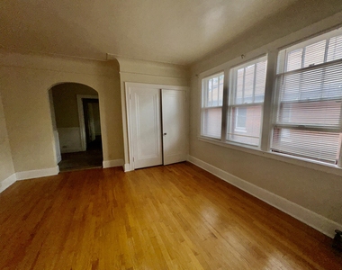 2681 Pasadena Street - Photo Thumbnail 1