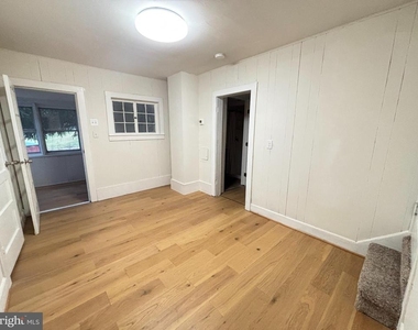 12309 Gallahan Road - Photo Thumbnail 5
