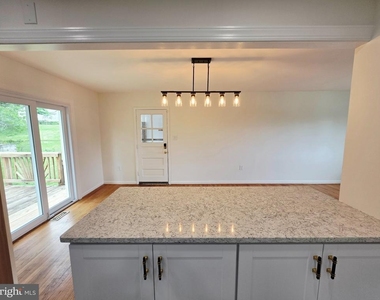 12907 Marcia Place - Photo Thumbnail 6