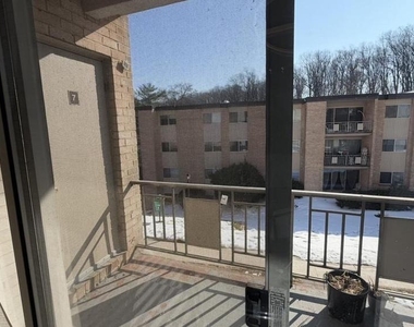 5113 Crossfield Court - Photo Thumbnail 10