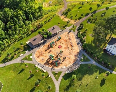 14103 Byrne Park Drive - Photo Thumbnail 19