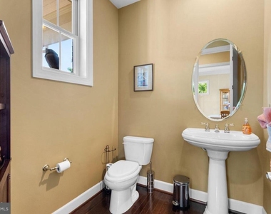 14103 Byrne Park Drive - Photo Thumbnail 6
