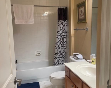 38 Maryland Avenue - Photo Thumbnail 15