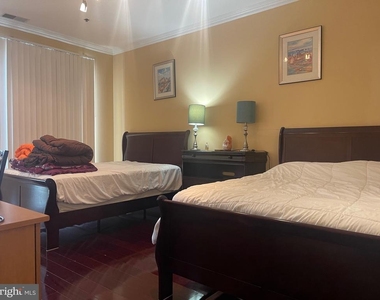 38 Maryland Avenue - Photo Thumbnail 8