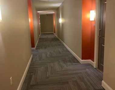 38 Maryland Avenue - Photo Thumbnail 3