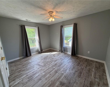 637 Spy Glass Drive - Photo Thumbnail 15