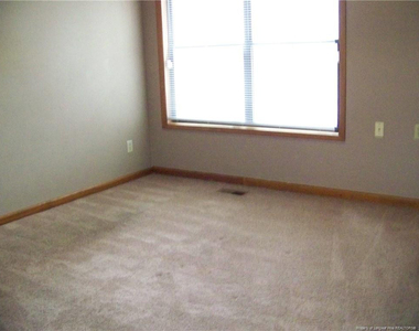 1198 Windham Court - Photo Thumbnail 10