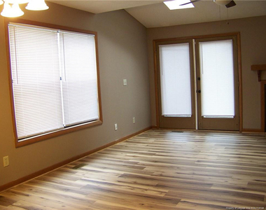 1198 Windham Court - Photo Thumbnail 5