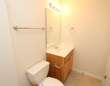 3921 Volkswalk Place - Photo Thumbnail 29