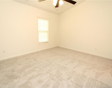 3921 Volkswalk Place - Photo Thumbnail 13