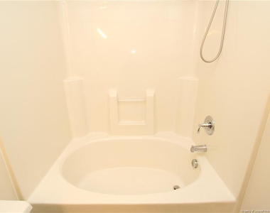 3921 Volkswalk Place - Photo Thumbnail 19