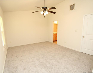 3921 Volkswalk Place - Photo Thumbnail 16
