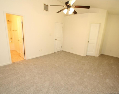 3921 Volkswalk Place - Photo Thumbnail 15