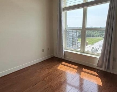 12500 Park Potomac Avenue - Photo Thumbnail 11